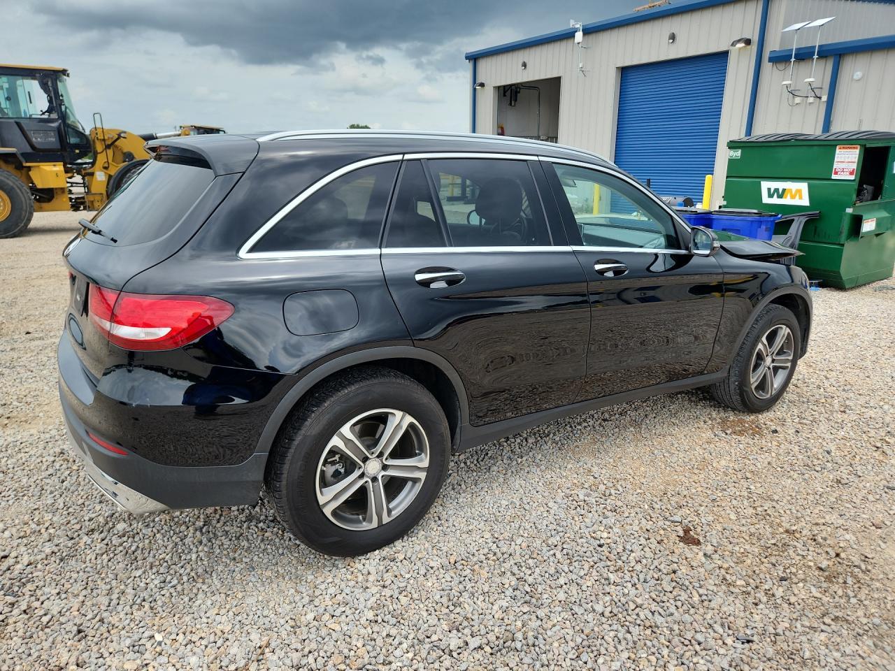 2016 Mercedes-Benz Glc 300 - Фото 3