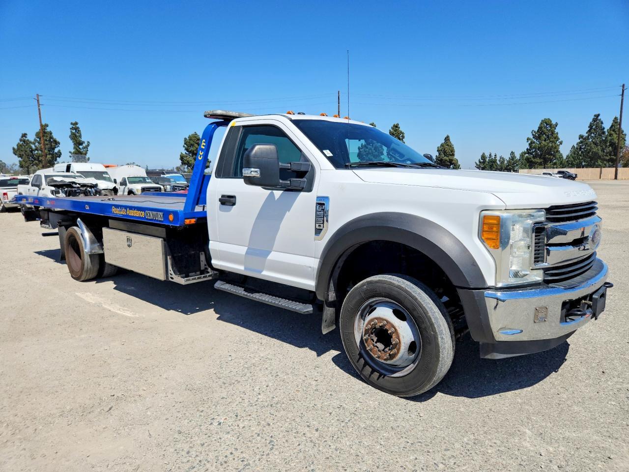 2017 Ford F550 Super Duty - Фото 4