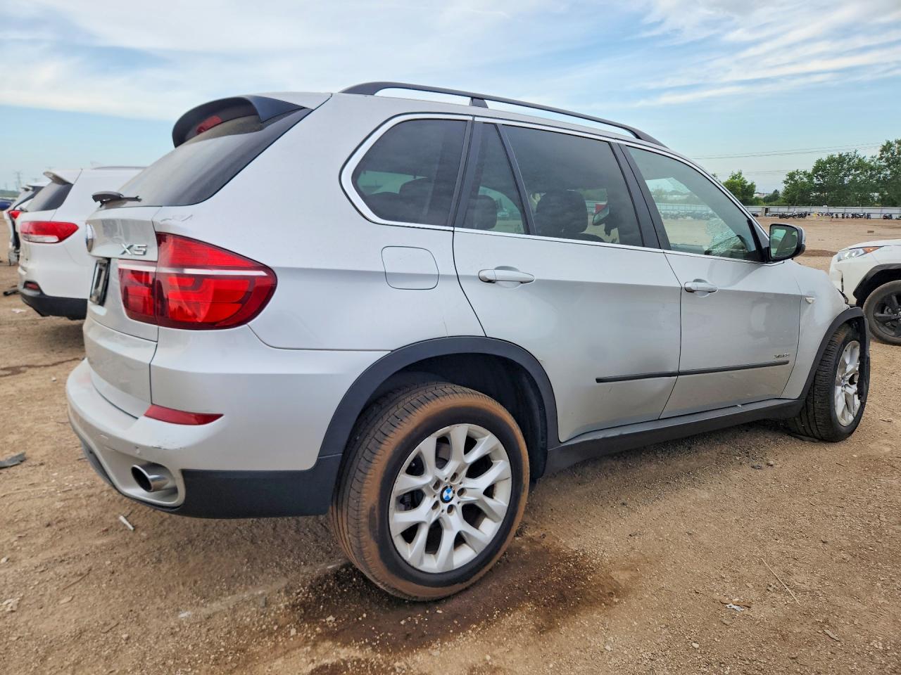2013 BMW X5 xDrive35I - Фото 3