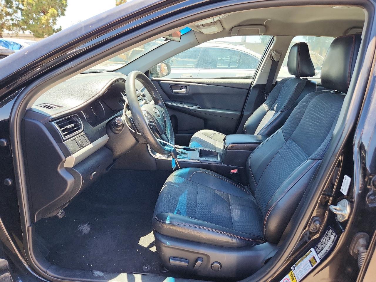 2015 Toyota Camry Se - Фото 7