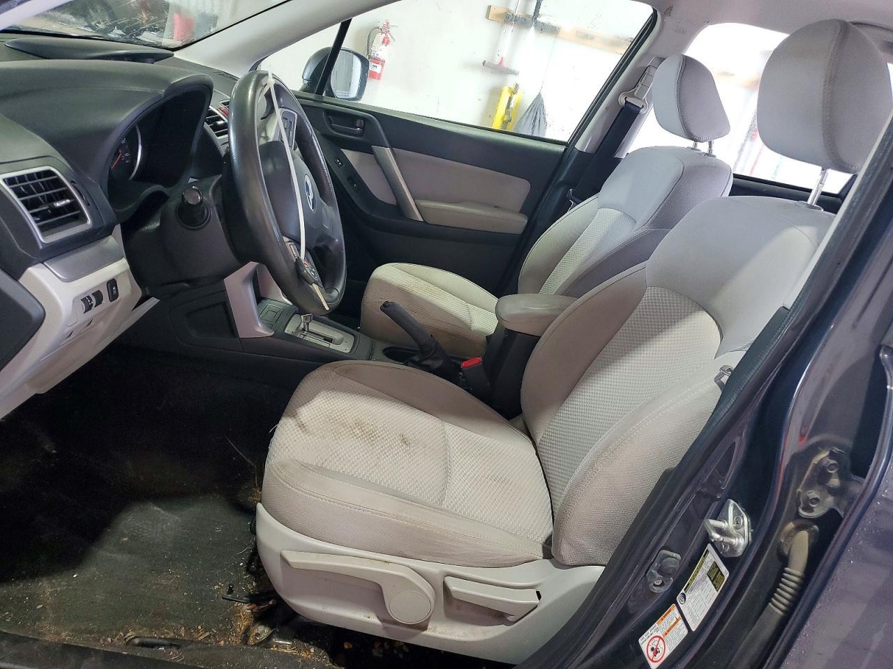 2016 Subaru Forester 2.5I - Image 7