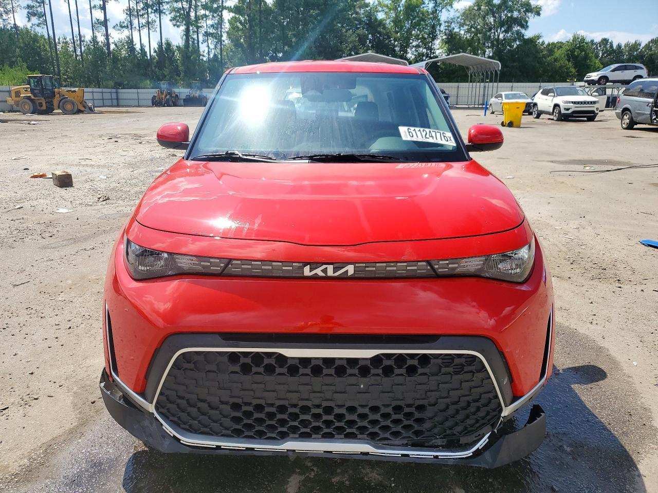 2025 Kia Soul Lx - Image 5
