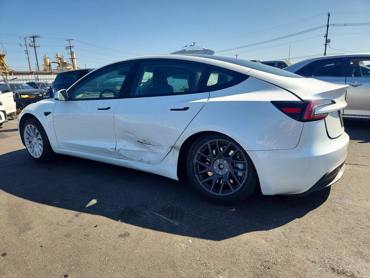 2024 Tesla Model 3 - Image 2