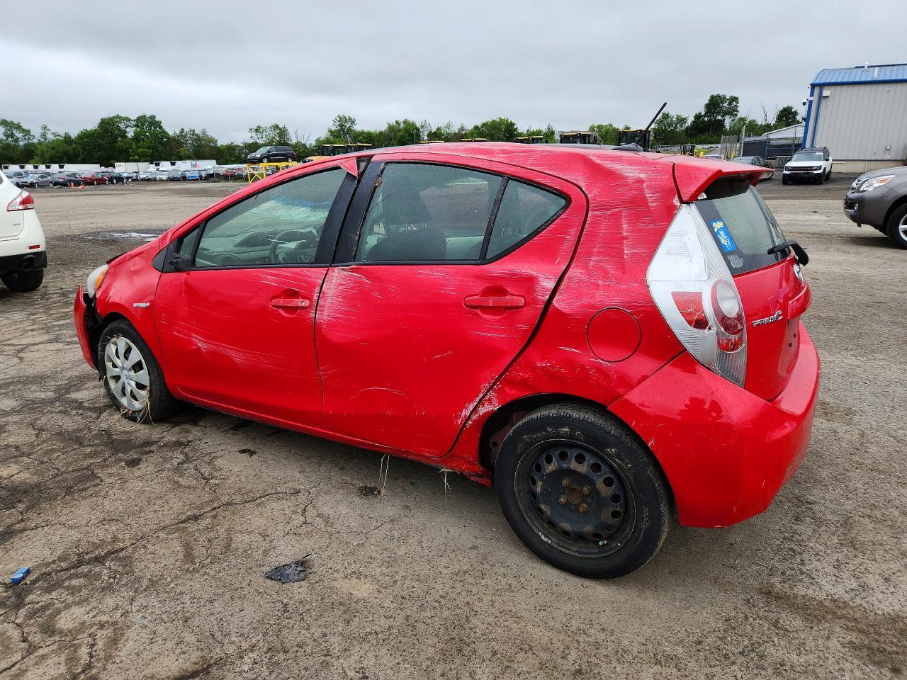 2012 Toyota Prius C Three - Фото 2