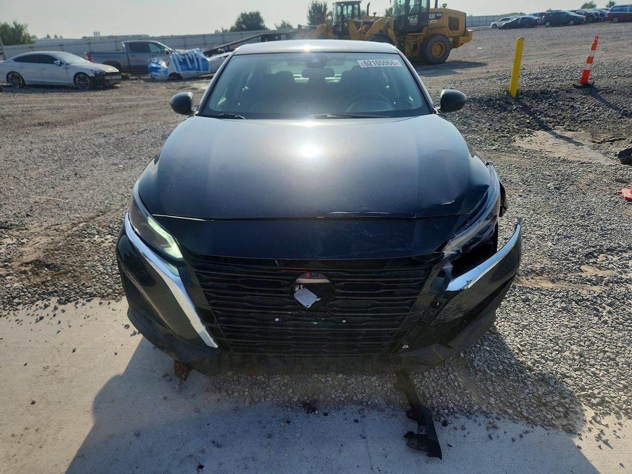 2024 Nissan Altima Sv - Image 5