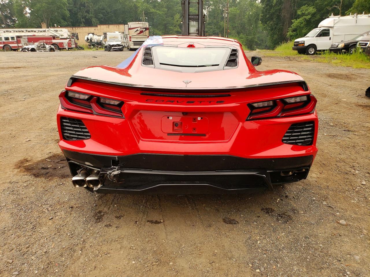 2025 Chevrolet Corvette Stingray 2Lt - Фото 6
