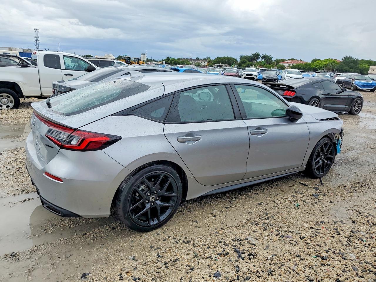 2026 Honda Civic Sport - Фото 3