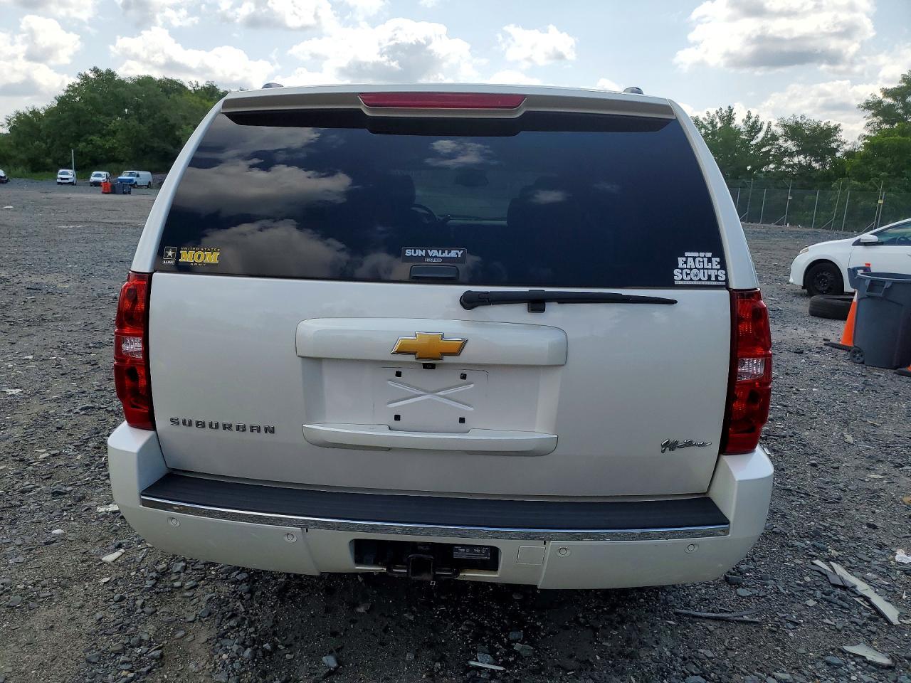 2013 Chevrolet Suburban K1500 Ltz - Фото 6