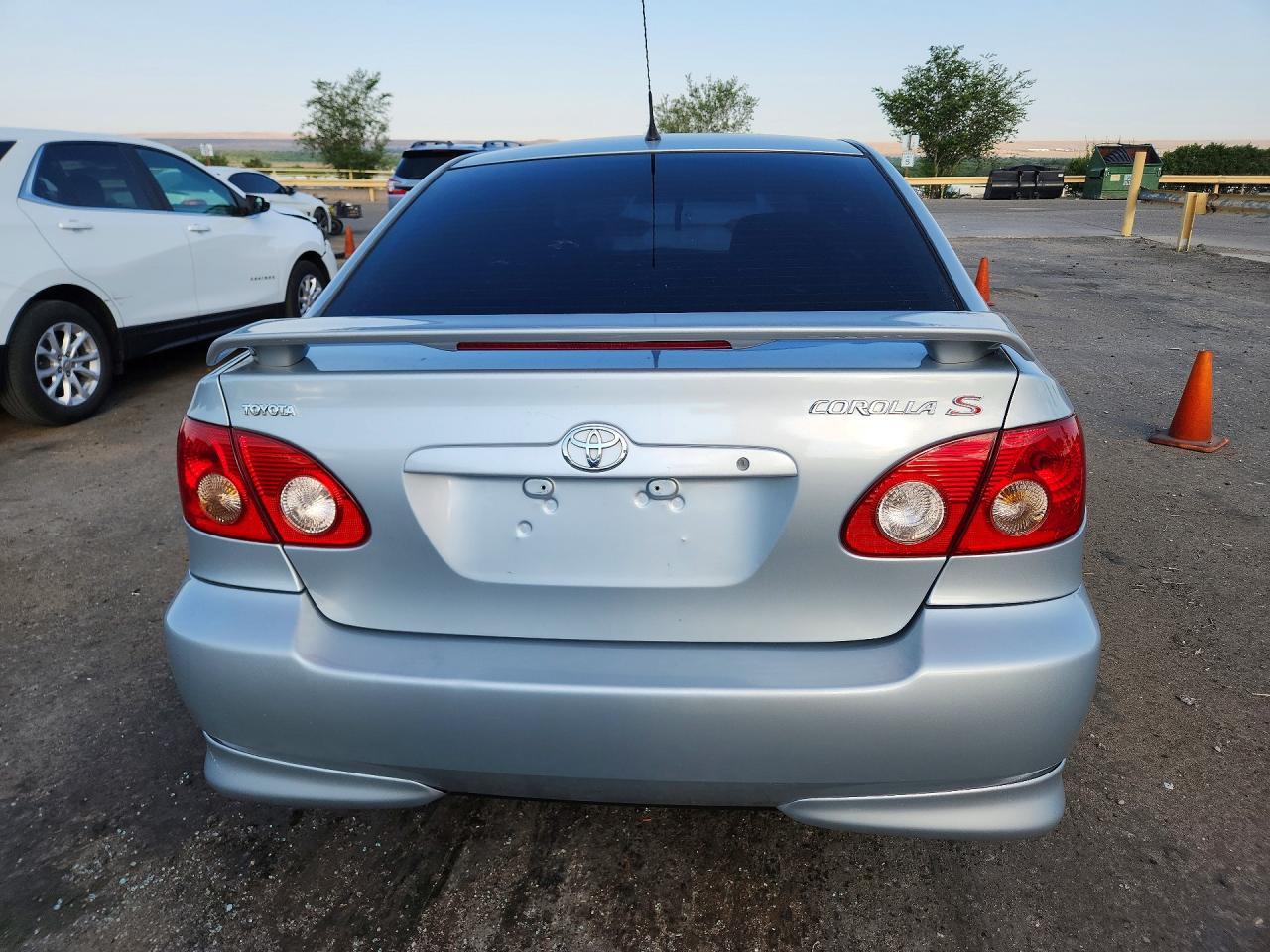 2005 Toyota Corolla S - Фото 6