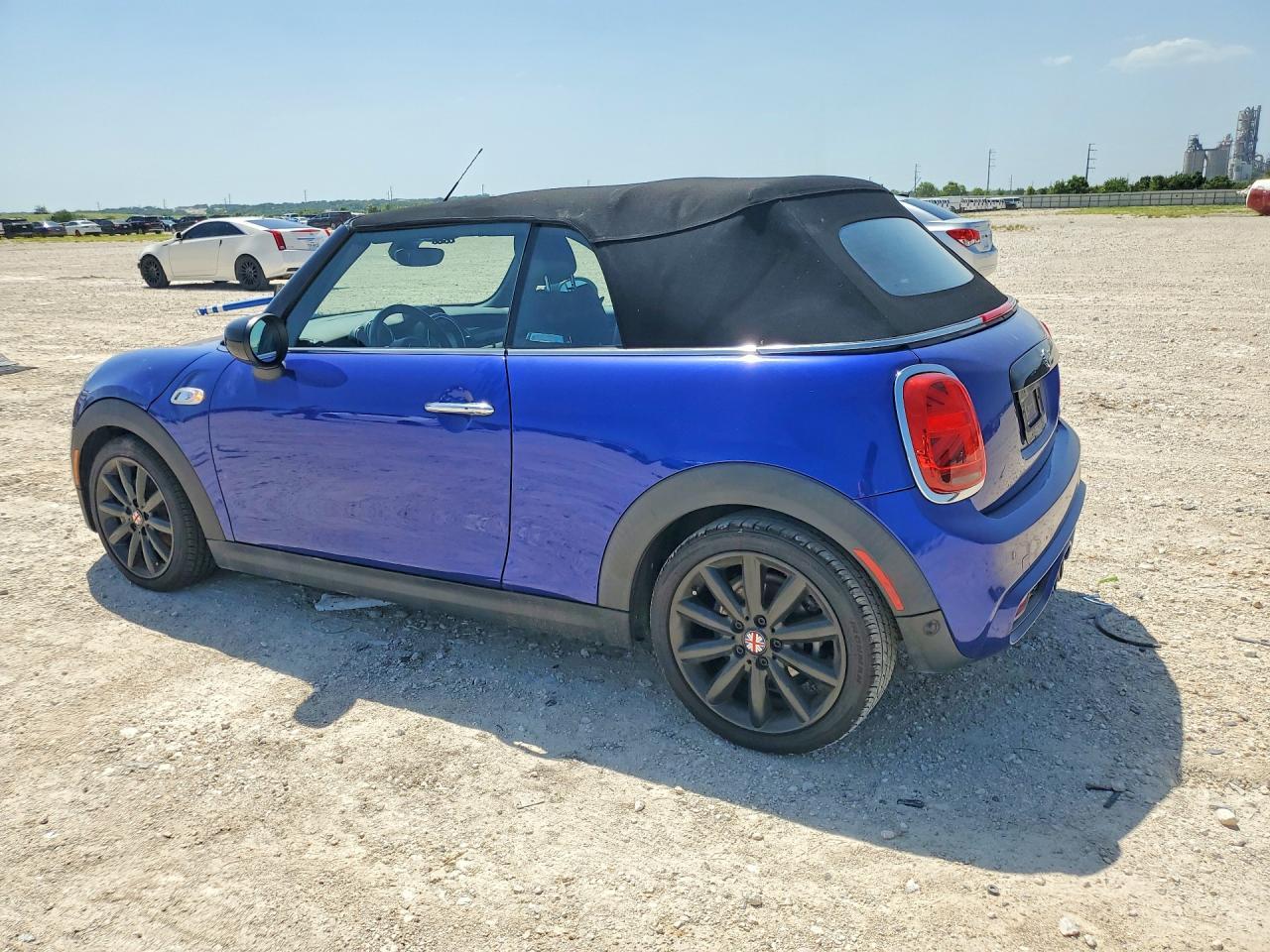 2021 Mini Cooper S - Фото 2