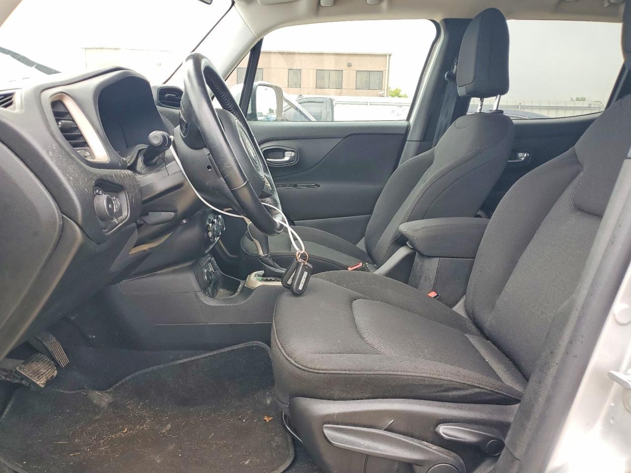 2017 Jeep Renegade Latitude - Фото 7