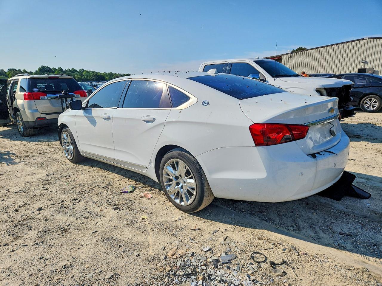 2014 Chevrolet Impala Ls - Фото 2
