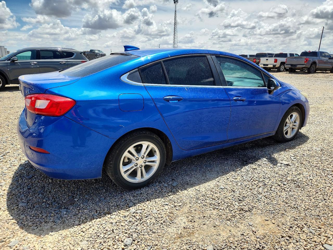 2017 Chevrolet Cruze Lt - Фото 3