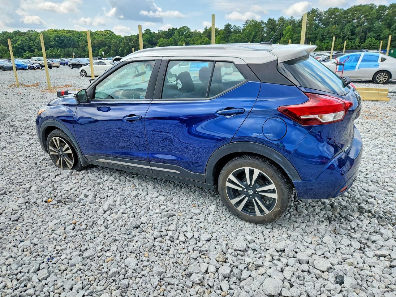 2019 Nissan Kicks Sr - Фото 2