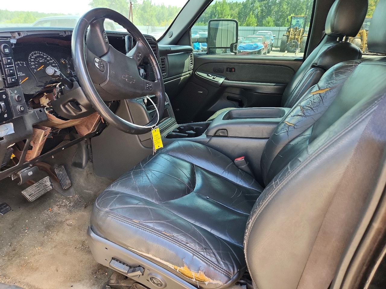 2003 Chevrolet Silverado K1500 - Image 7