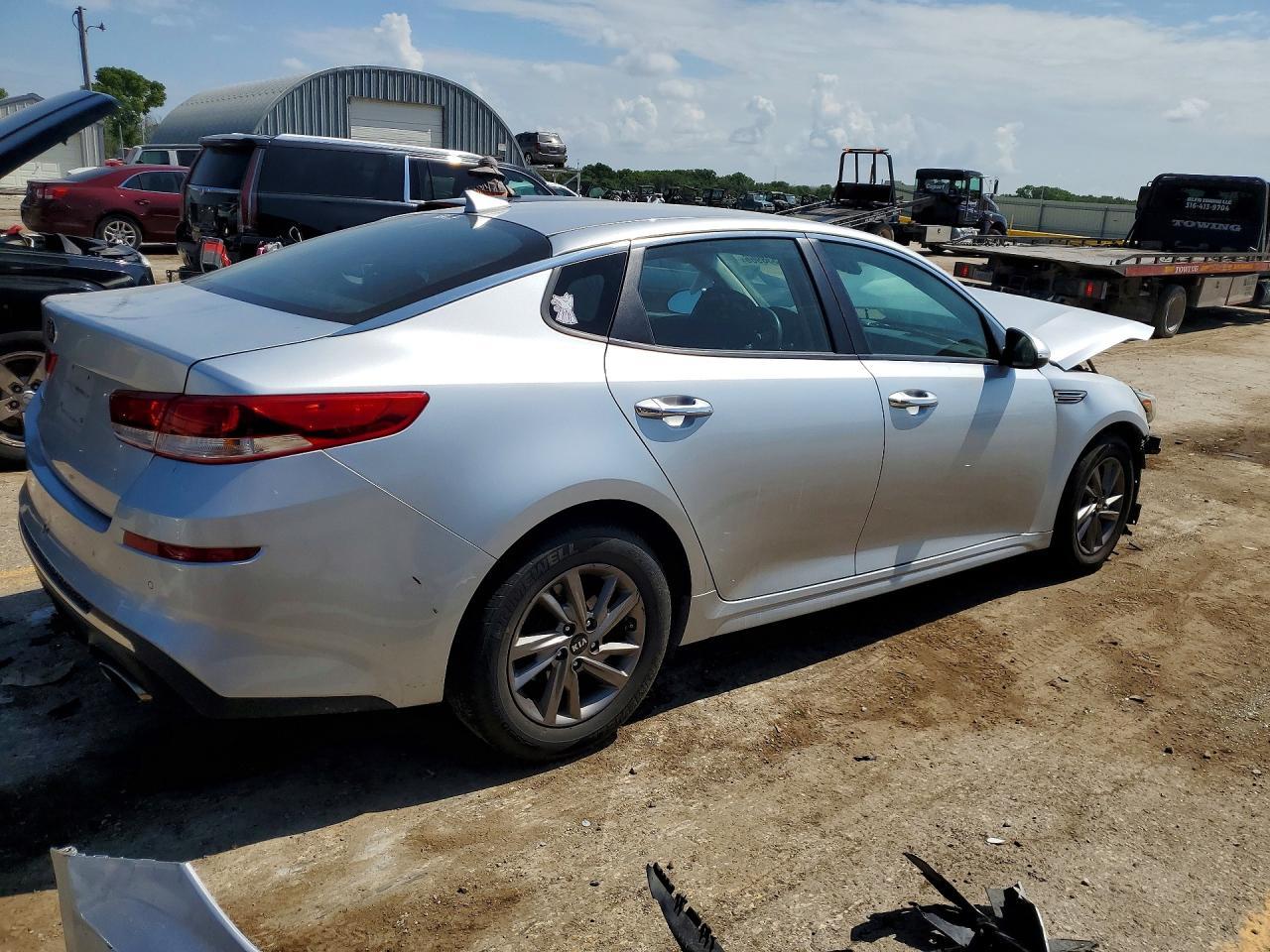 2020 Kia Optima Lx - Image 3