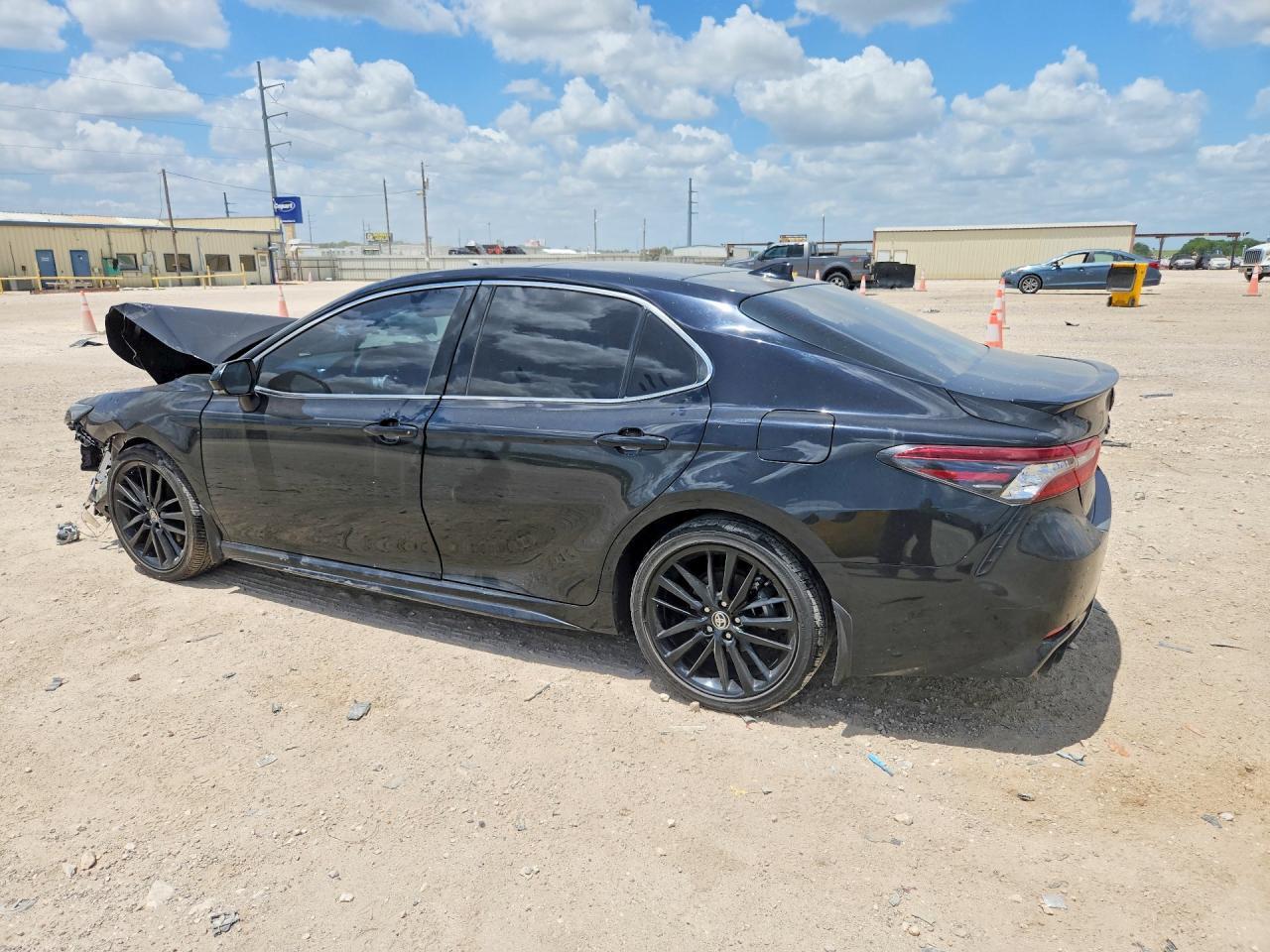2024 Toyota Camry Xse - Image 2