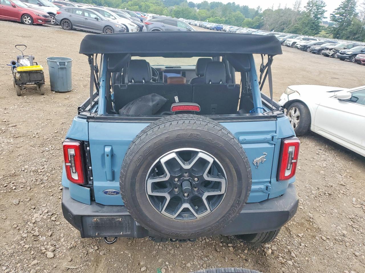 2023 Ford Bronco Base - Фото 6