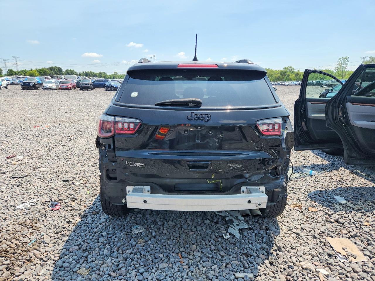 2019 Jeep Compass Latitude - Image 6