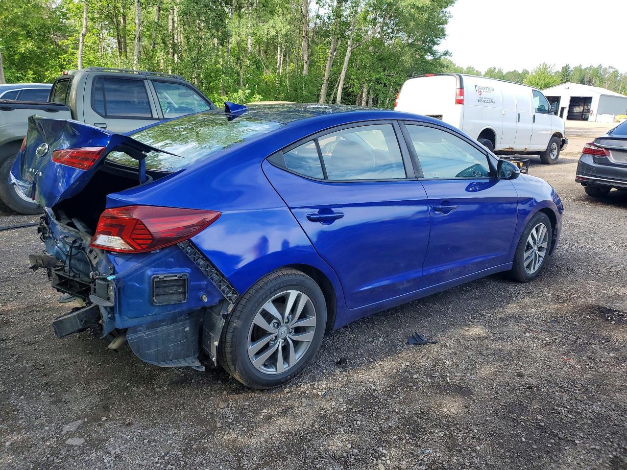 2019 Hyundai Elantra - Фото 3