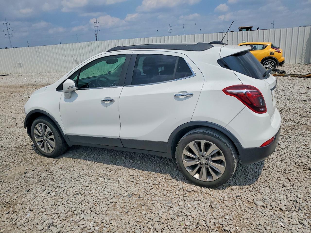 2019 Buick Encore Preferred - Фото 2