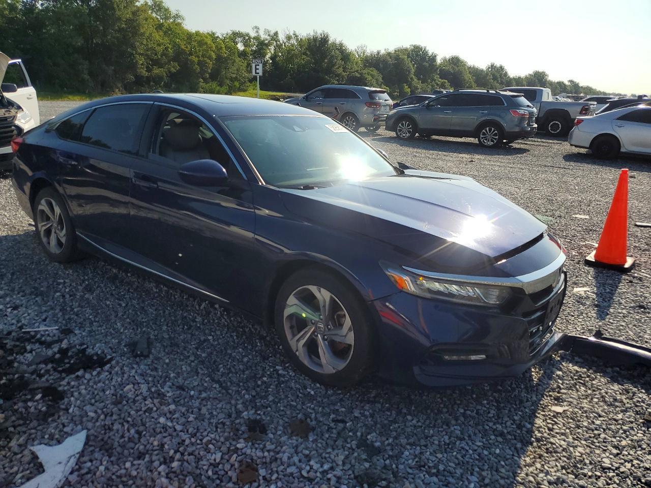 2019 Honda Accord Ex - Image 4