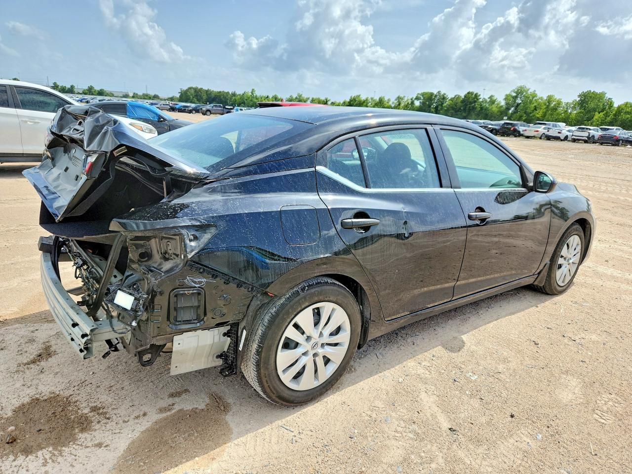 2024 Nissan Sentra S - Image 3