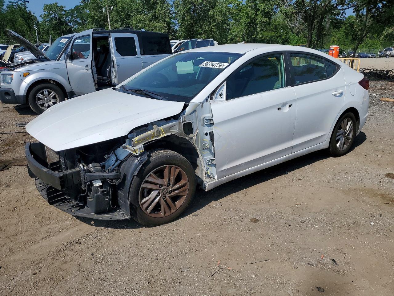 2019 Hyundai Elantra Sel