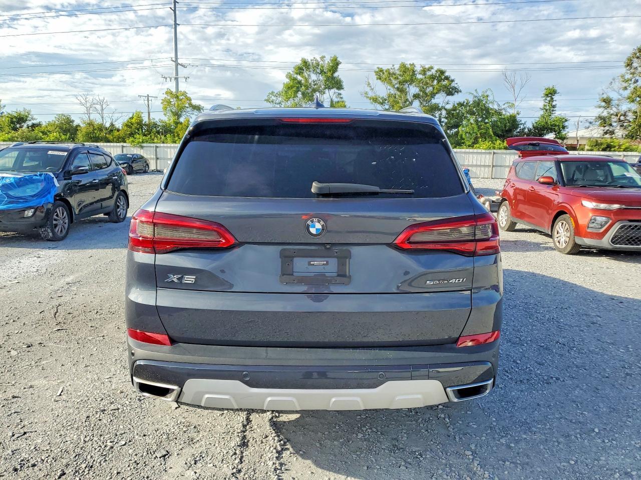 2020 BMW X5 Sdrive 40I - Фото 6