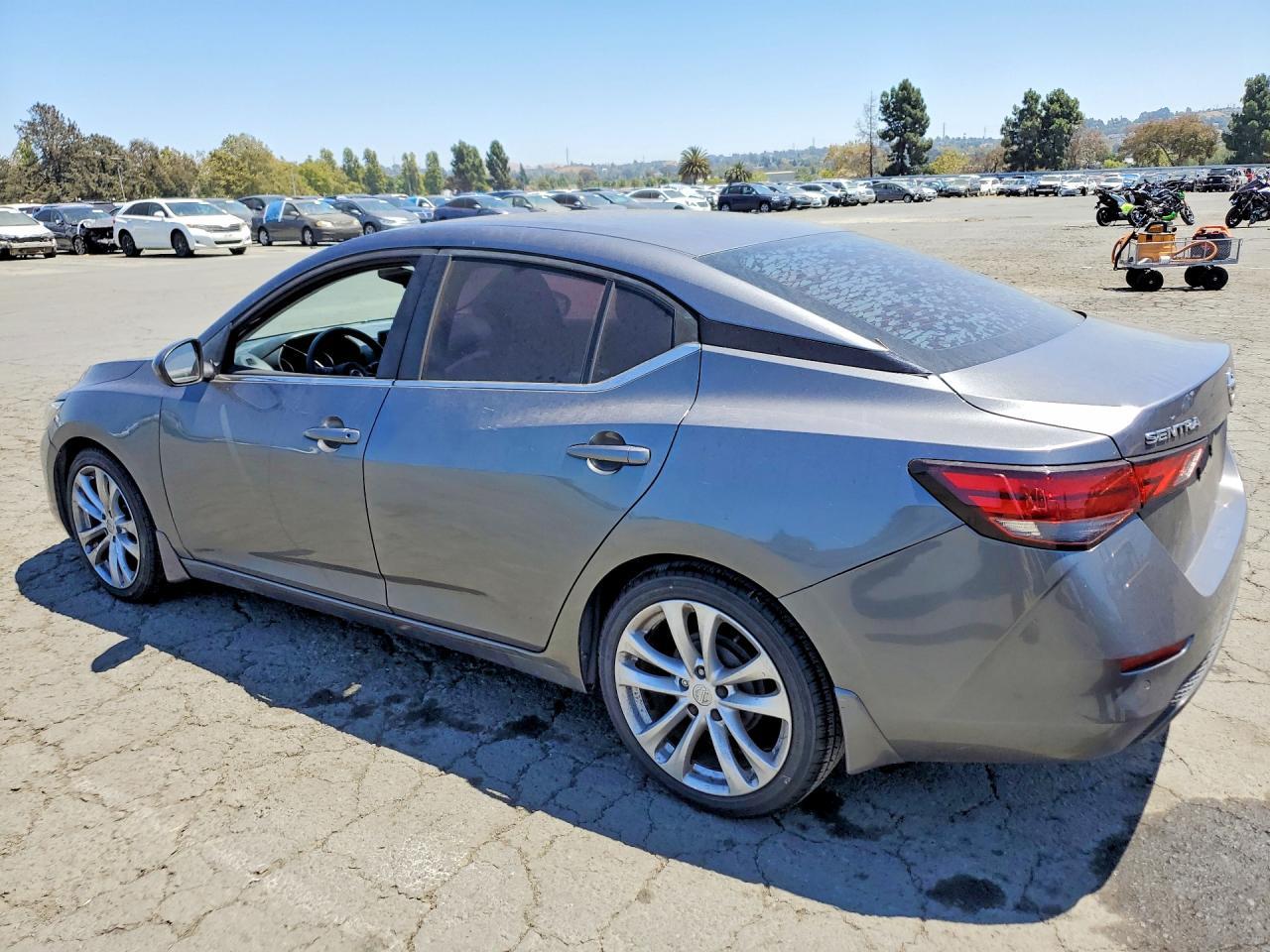 2021 Nissan Sentra S - Image 2