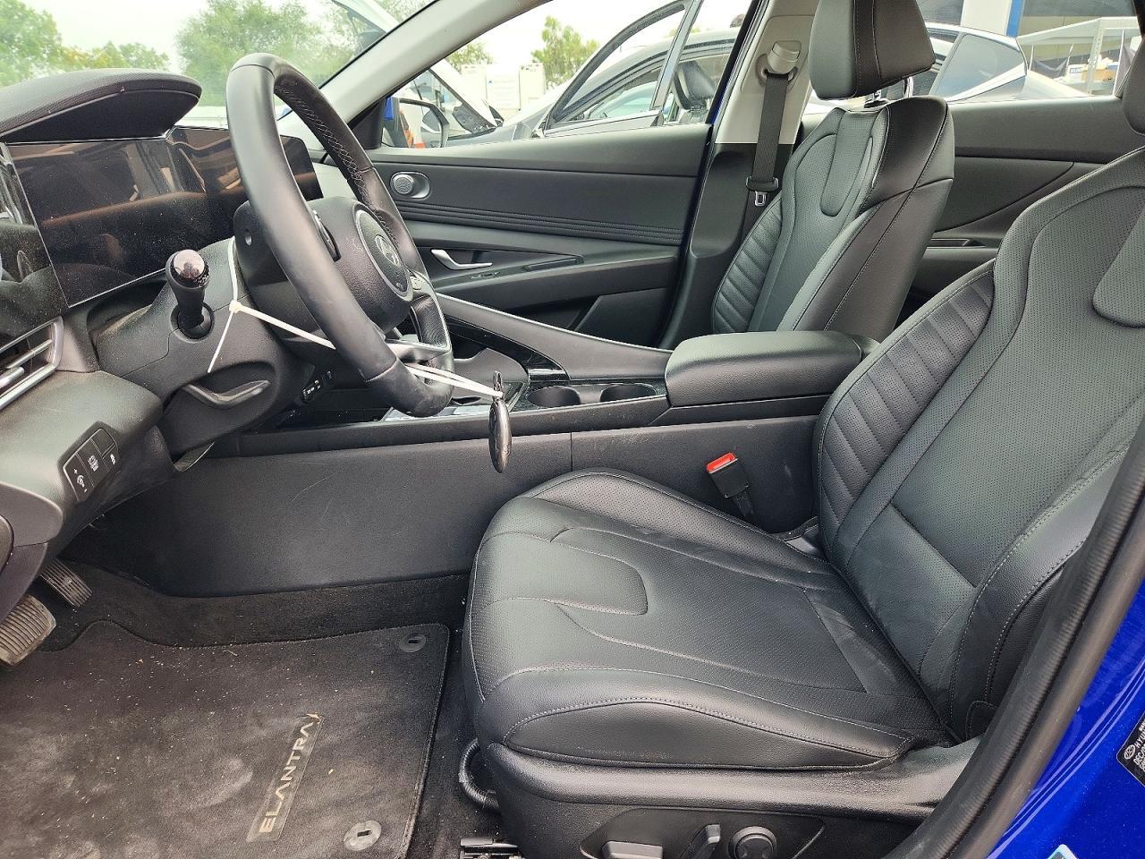 2024 Hyundai Elantra Limited - Image 7