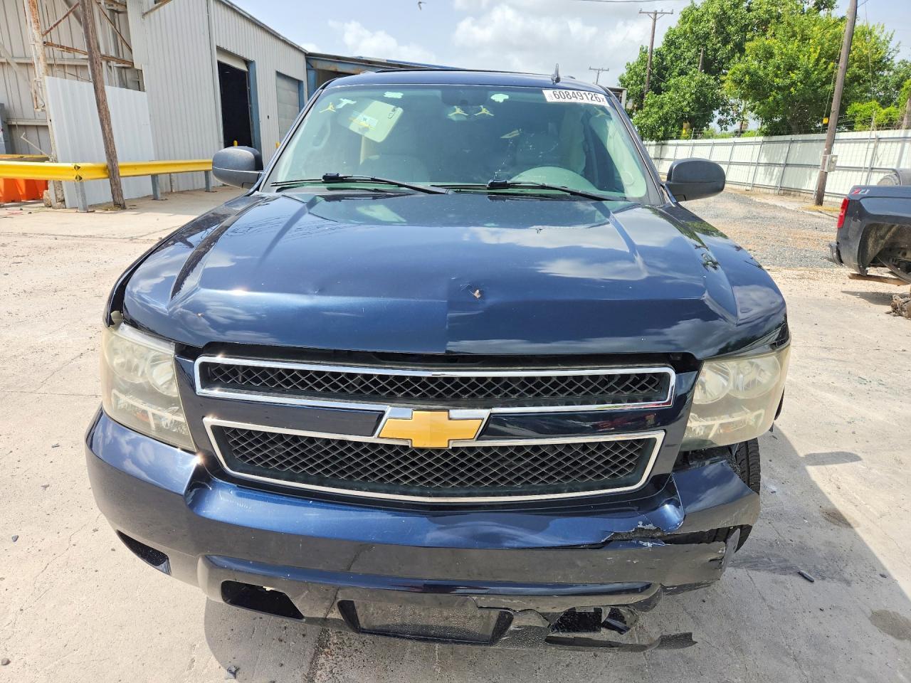 2008 Chevrolet Suburban K1500 Ls - Image 5