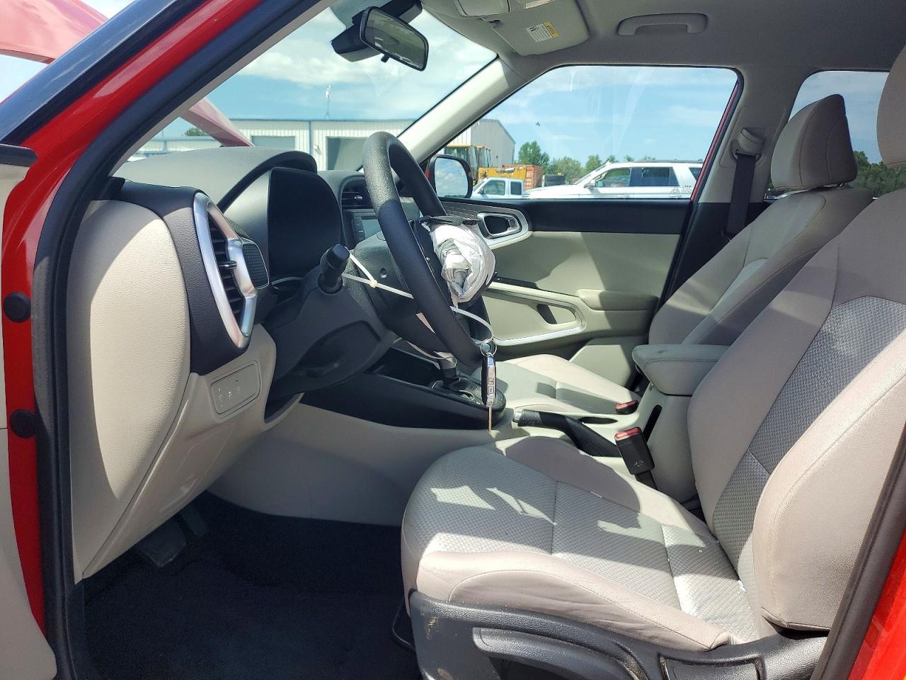 2025 Kia Soul Lx - Image 7