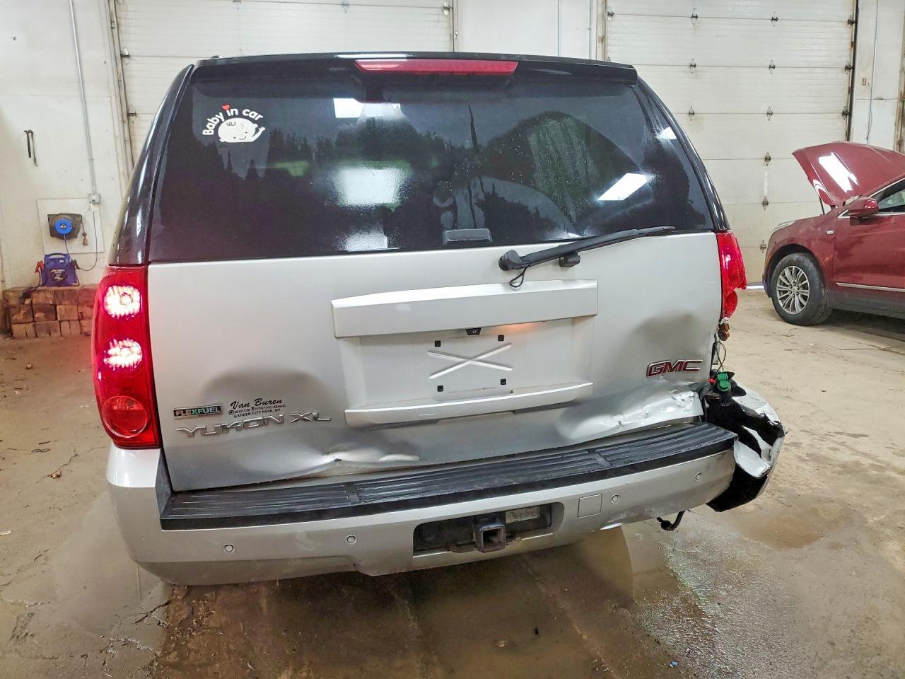 2010 GMC Yukon Xl K1500 Slt - Фото 6