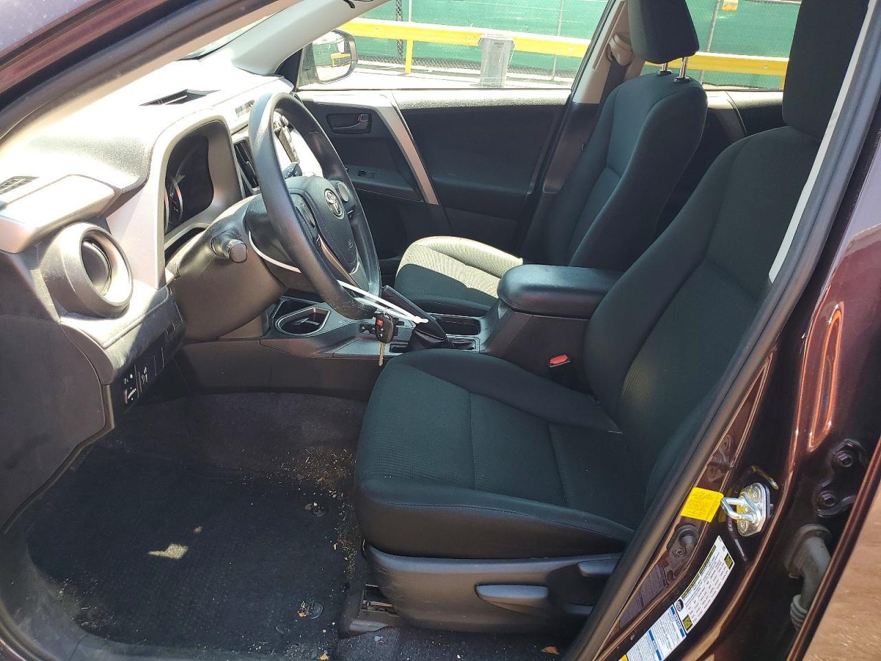 2016 Toyota Rav4 Le - Image 7