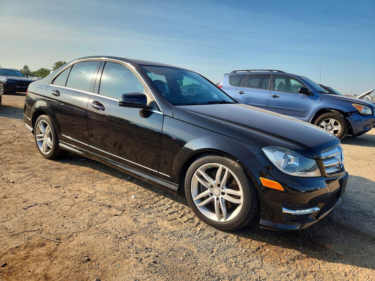 2013 Mercedes-Benz C 300 4Matic - Image 4