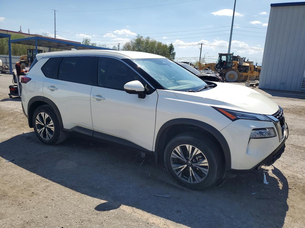 2021 Nissan Rogue Sv - Image 4