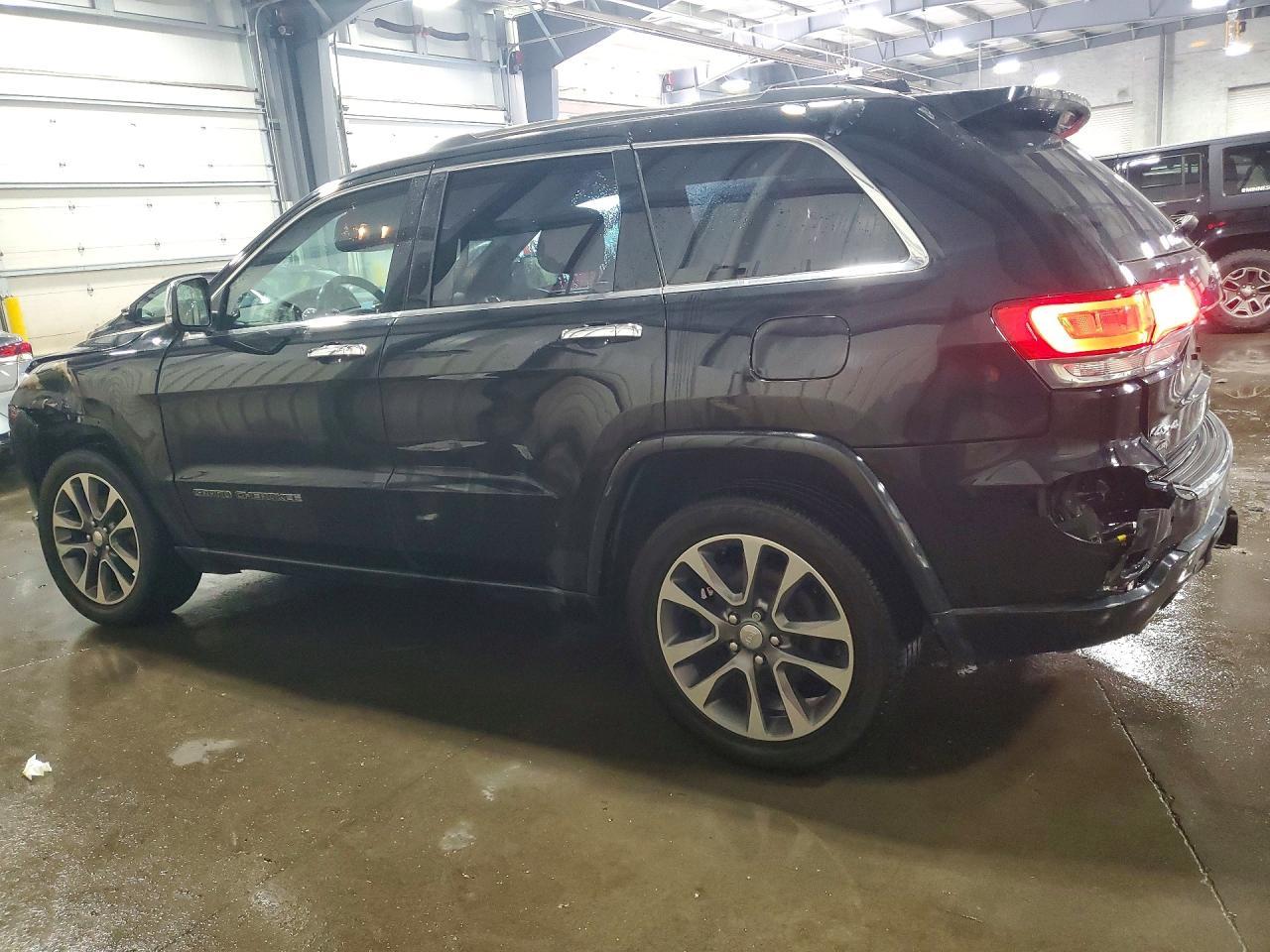 2017 Jeep Grand Cherokee Overland - Фото 2