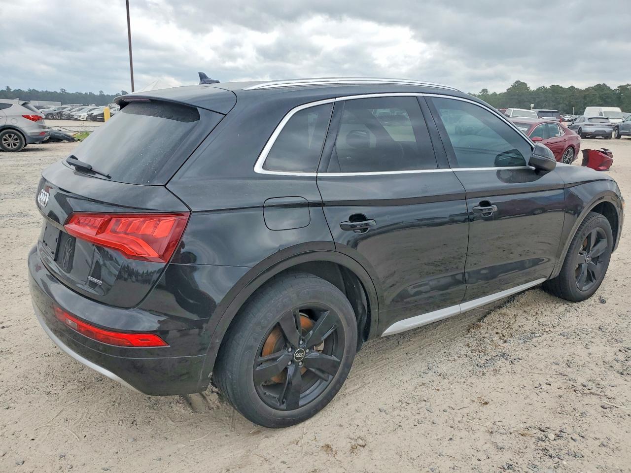 2019 Audi Q5 Premium Plus - Фото 3