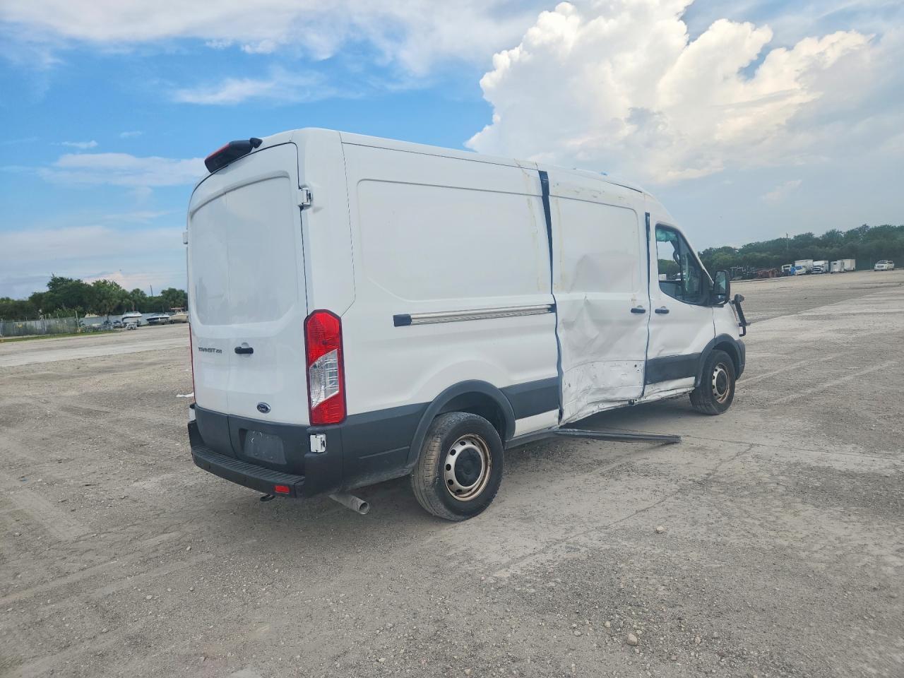 2025 Ford Transit 250 Medium Roof Delivery Van - Image 3