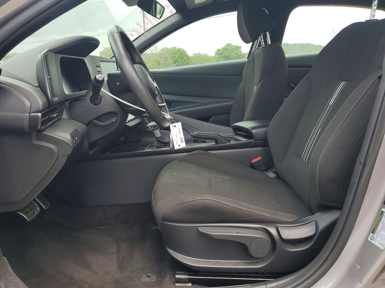 2025 Hyundai Elantra Sel Sport - Фото 7