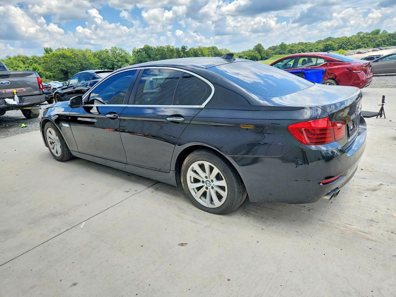 2015 BMW 528 I - Фото 2
