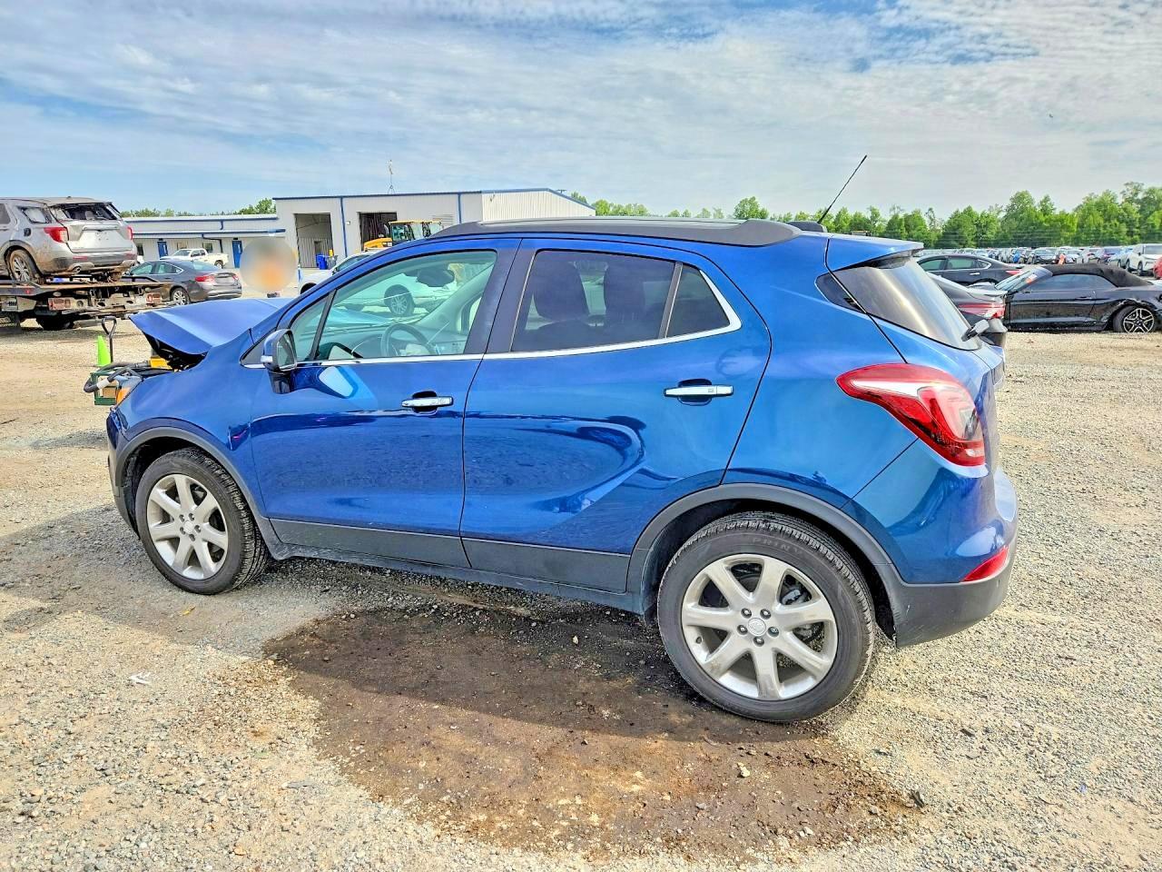 2020 Buick Encore Essence - Фото 2