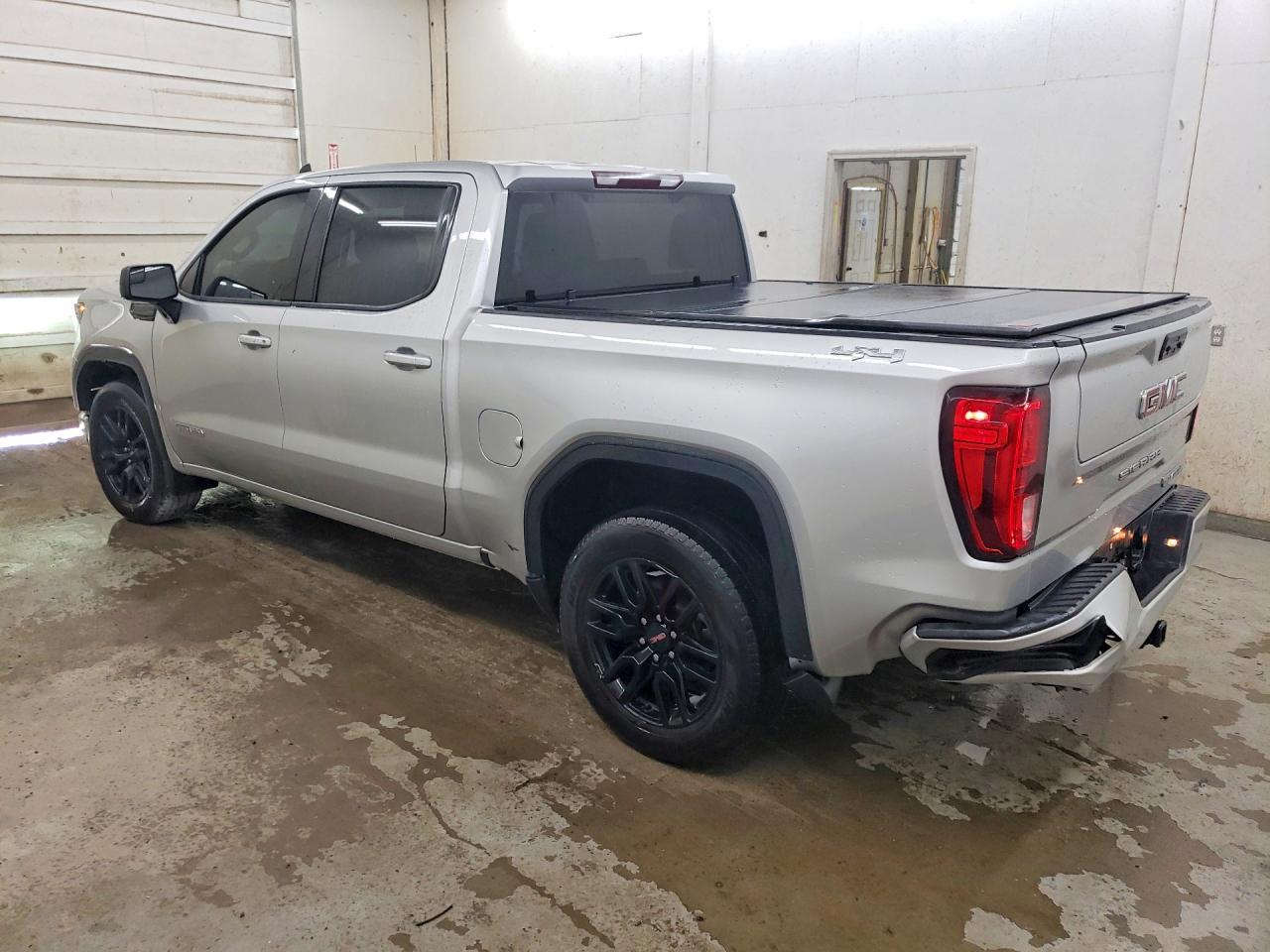2022 GMC Sierra K1500 Elevation-L - Фото 2