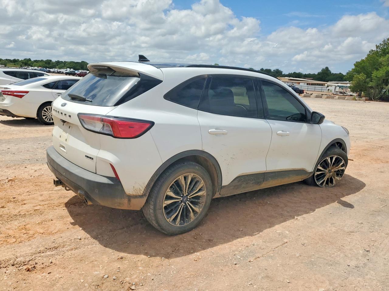 2022 Ford Escape Sel - Фото 3