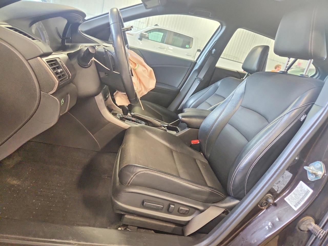 2017 Honda Accord Sport - Image 7
