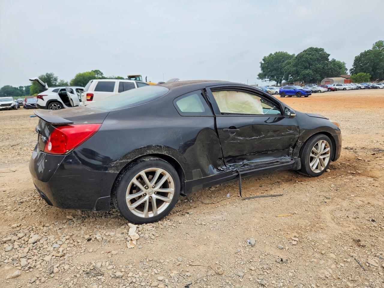 2011 Nissan Altima Sr - Фото 3