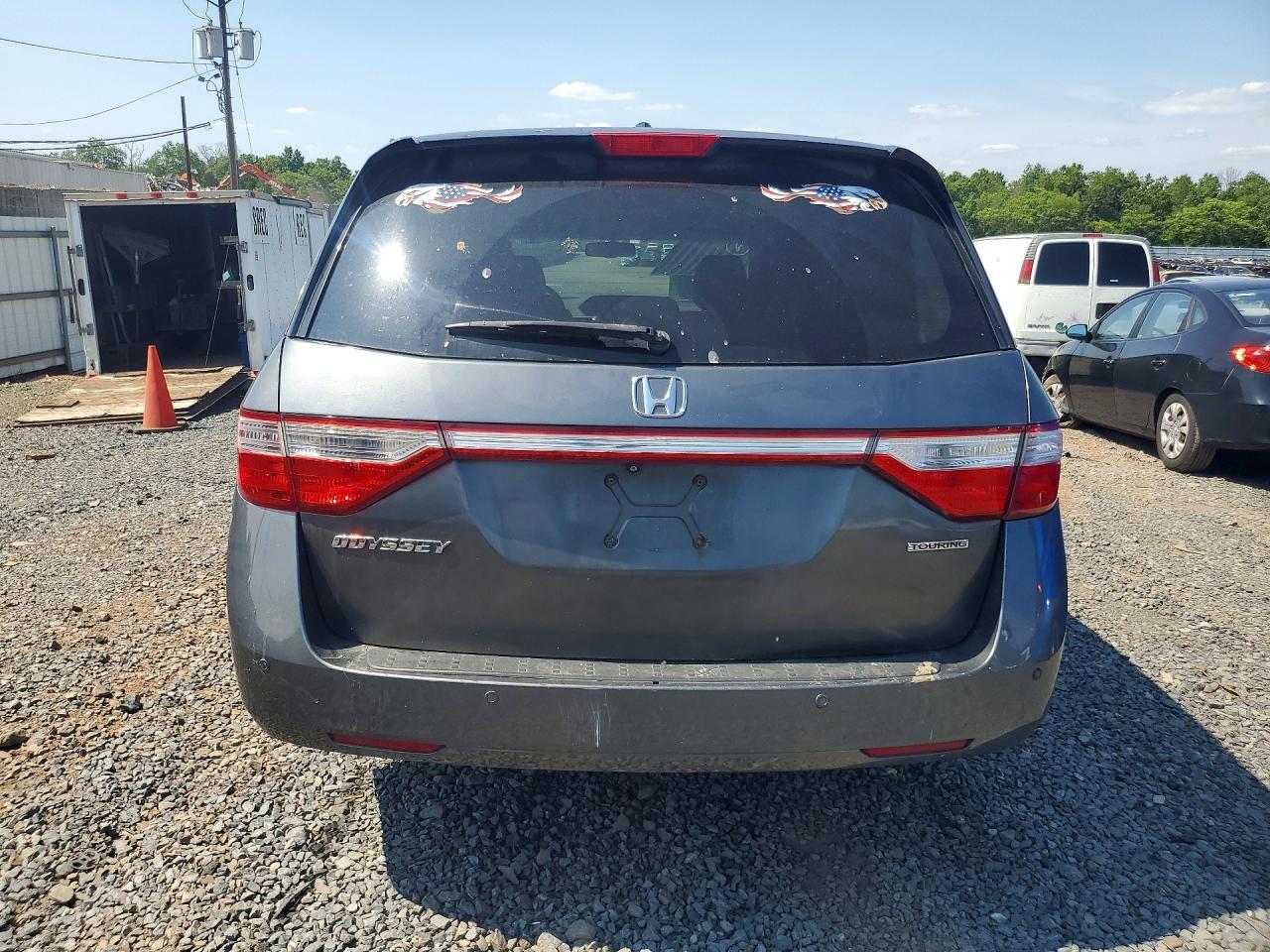 2011 Honda Odyssey Touring - Фото 6