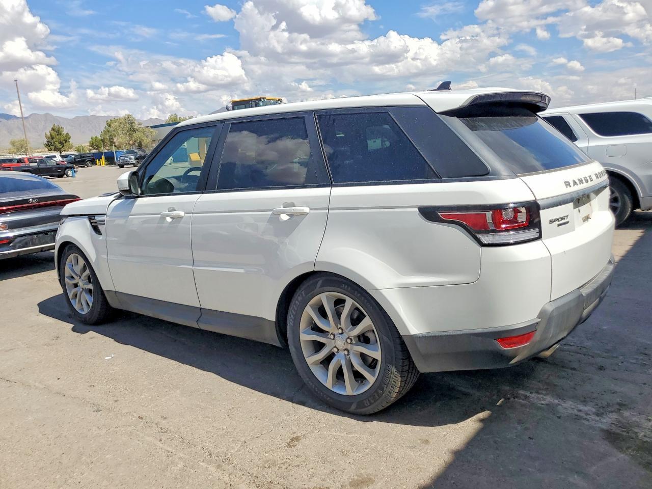 2016 Land Rover Range Rover Sport Se - Фото 2