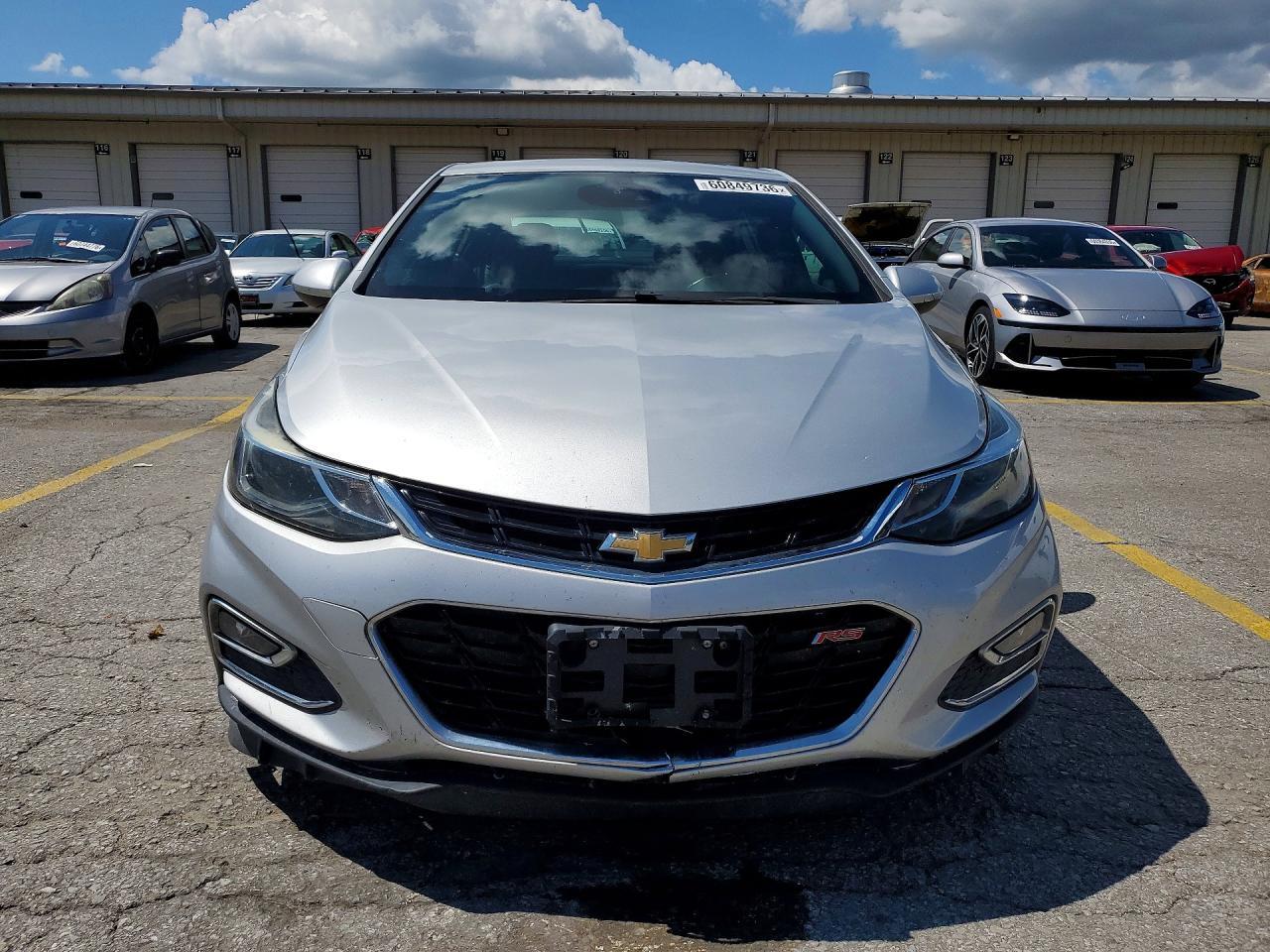 2016 Chevrolet Cruze Premier - Image 5